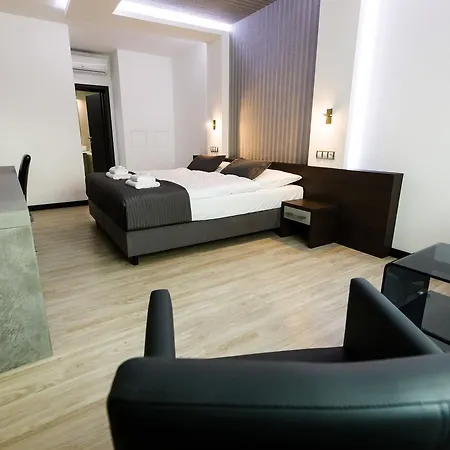 U Kostela Hotel