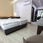 U Kostela