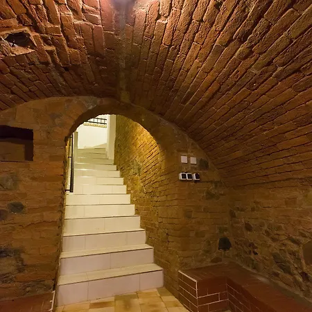 U Kostela