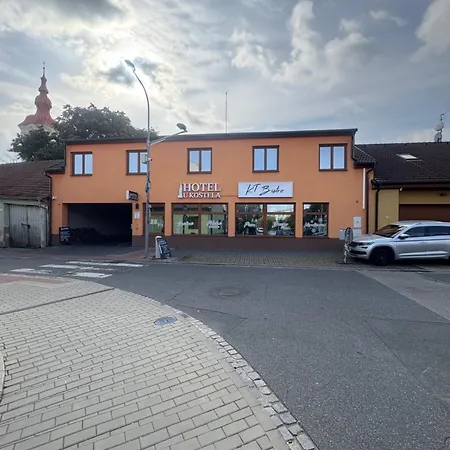 Hotel U Kostela 4*