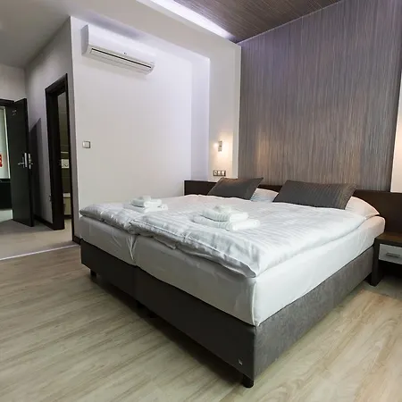 U Kostela 4* Modřice