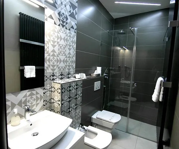 U Kostela Otel